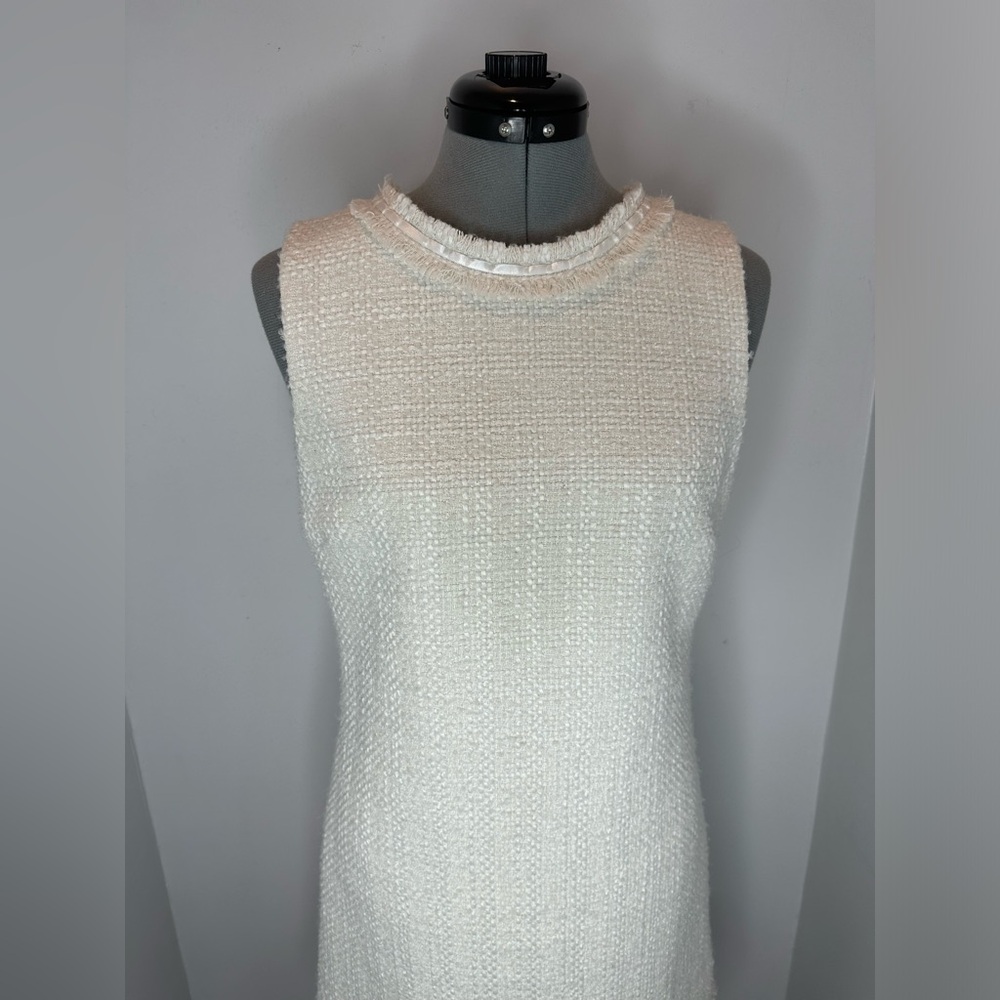 Alice + Olivia
Coley Tweed Sleeveless Minidress - Picture 6 of 8